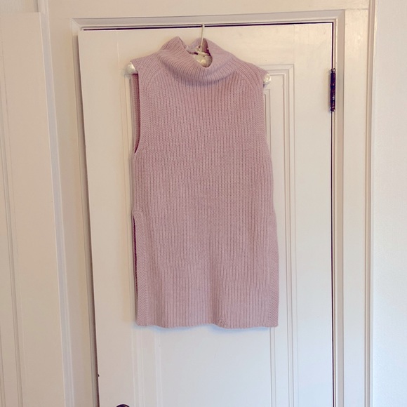 Wilfred size S sweater tank. Gently worn. - Picture 1 of 1